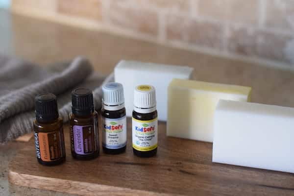 Homemade Goat Milk Soap Base : Recipes & Benefits – VedaOils USA