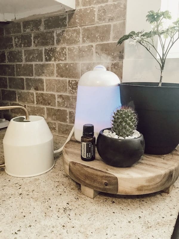 essential oil diffuser with jar