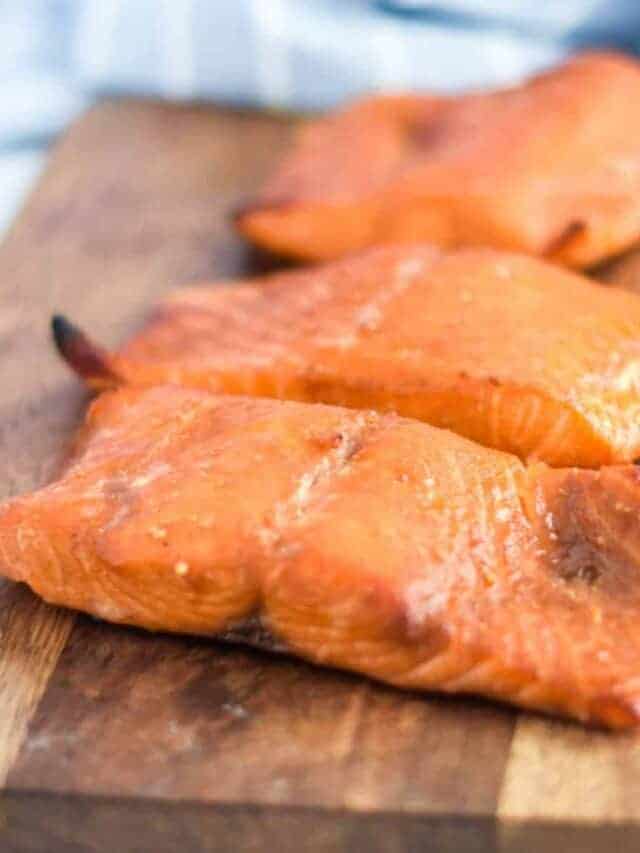 air fryer salmon on wooden cutting board