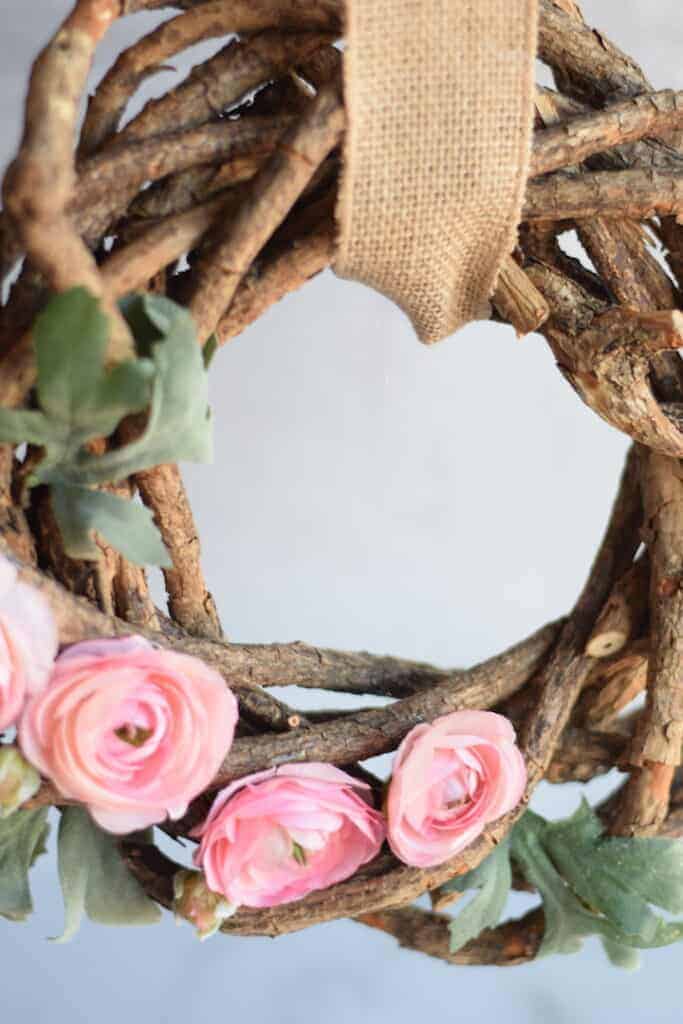 Make Loopy Burlap Flowers from Rustic Burlap Ribbon