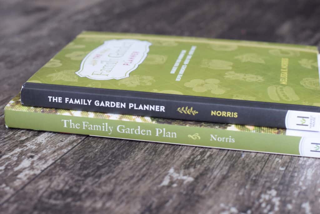 the family garden plan book and planner 