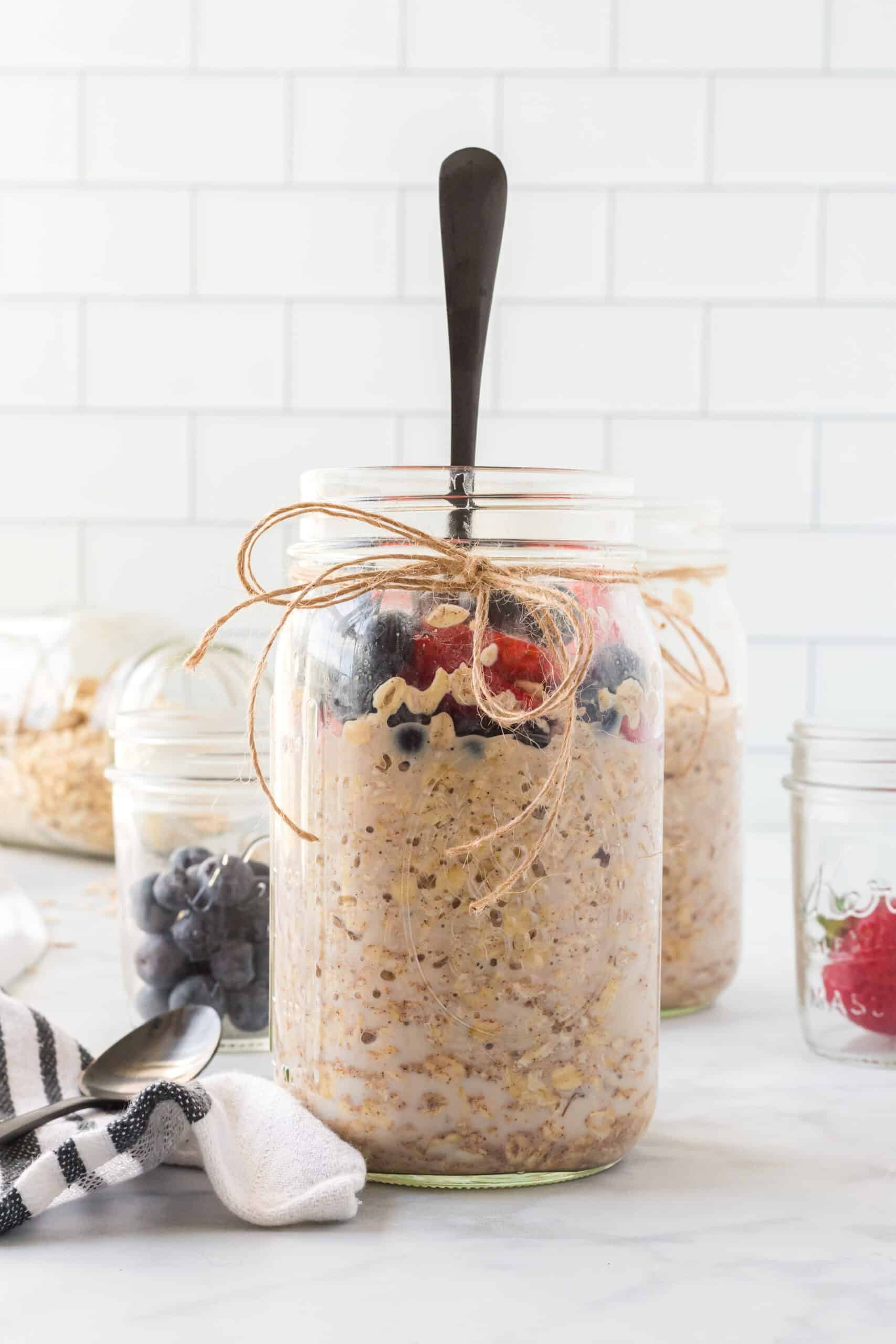 https://bootsandhooveshomestead.com/wp-content/uploads/2021/10/Overnight-Oats-14-scaled.jpg