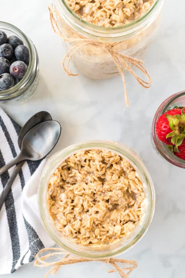 Easy Maple Overnight Oats - Boots & Hooves Homestead