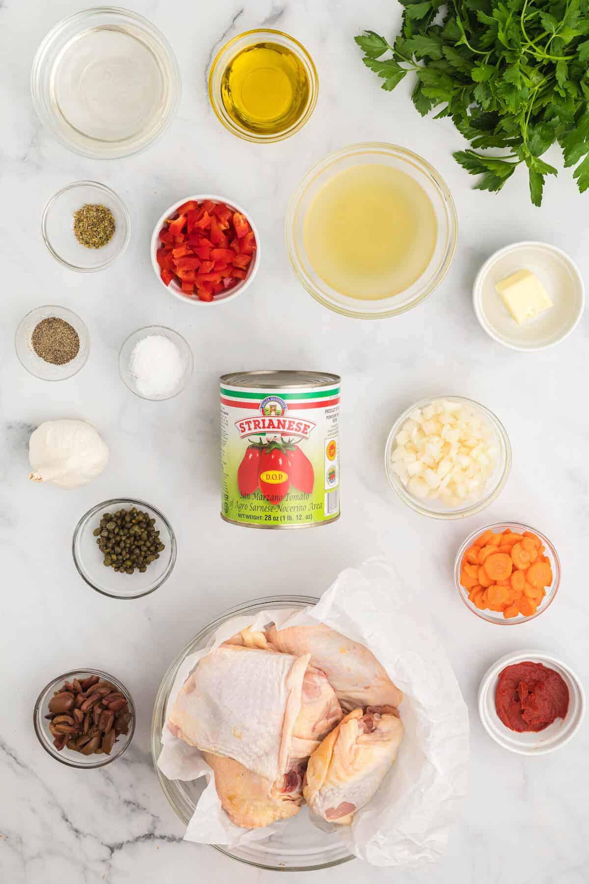 ingredients for the classic chicken cacciatore recipe