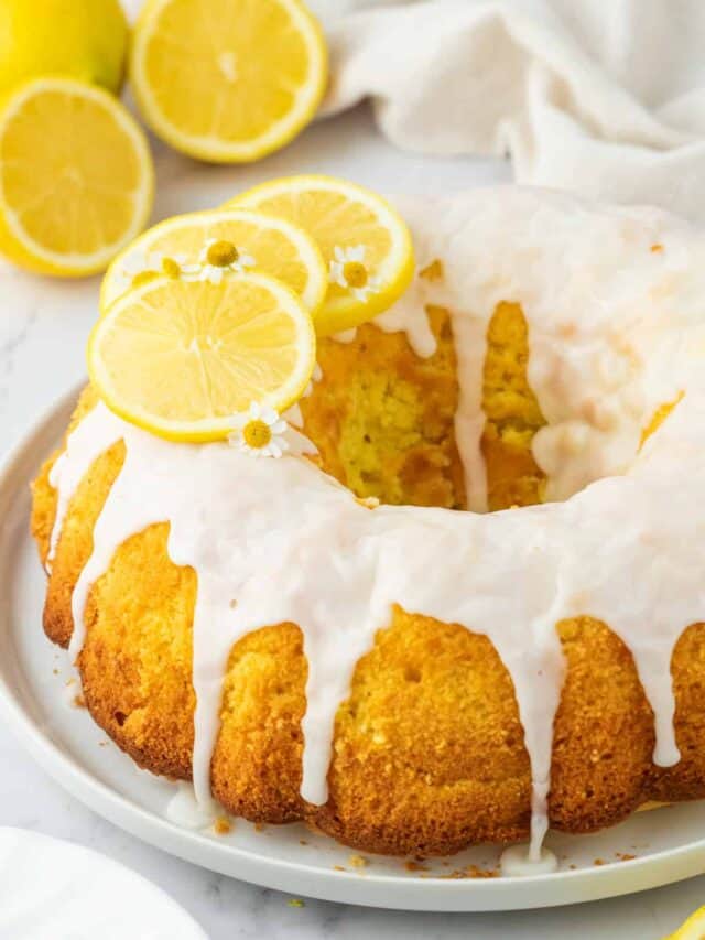 Simple Lemon Cake Recipe with Lemon Glaze Frosting